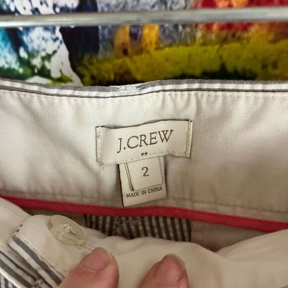 J. Crew Seersucker Striped Shorts Size 2 Style 81616 - Picture 3 of 5